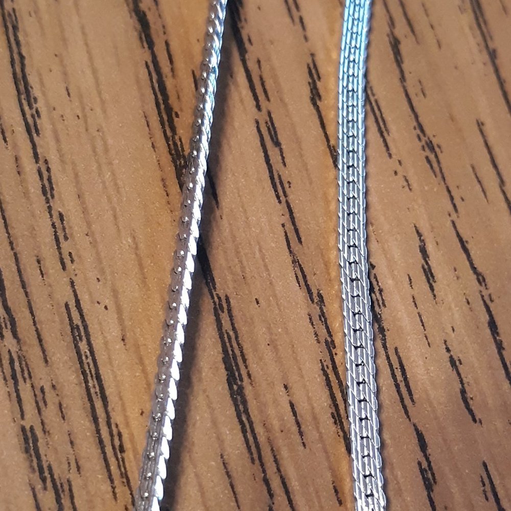 Vintage Silver tone Necklace by Trafari 15"L